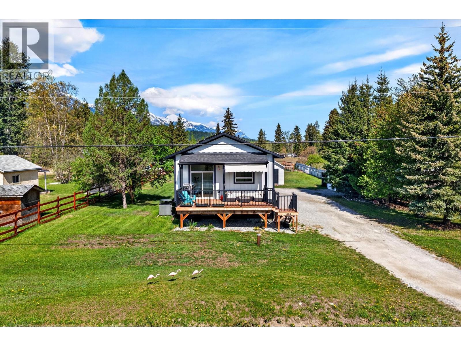 888 Canyon Creek Road, Golden, British Columbia  V0A 1H2 - Photo 67 - 10387220