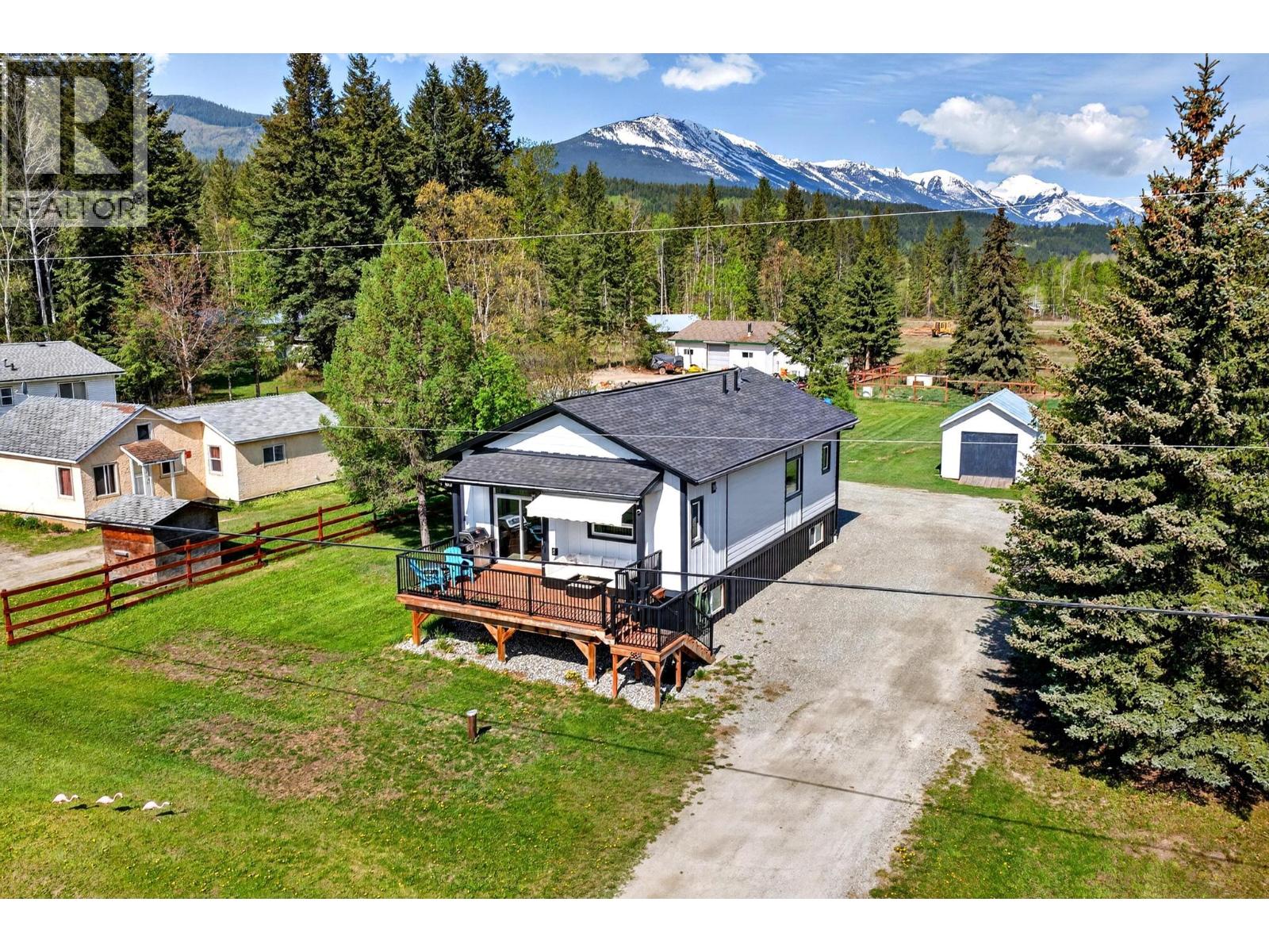 888 Canyon Creek Road, Golden, British Columbia  V0A 1H2 - Photo 70 - 10387220