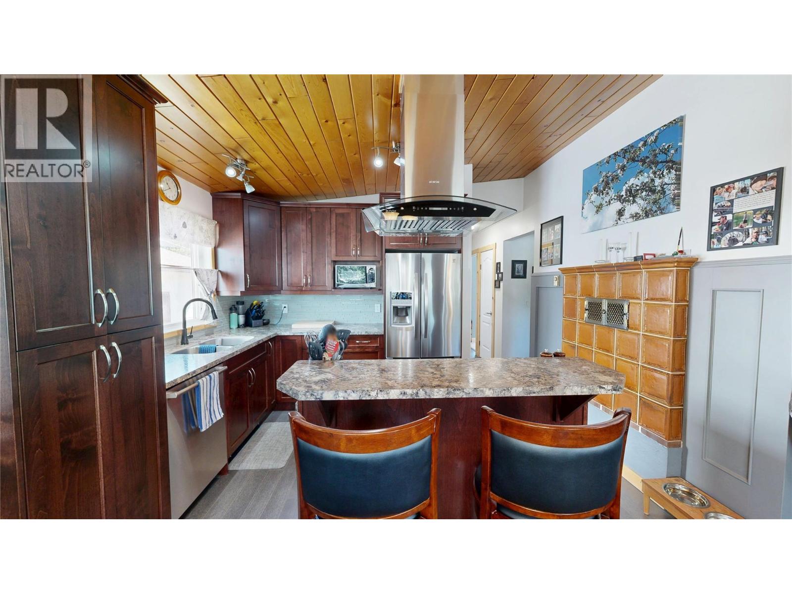 7536 Jackson Avenue, Radium Hot Springs, British Columbia  V0A 1M0 - Photo 11 - 10387336