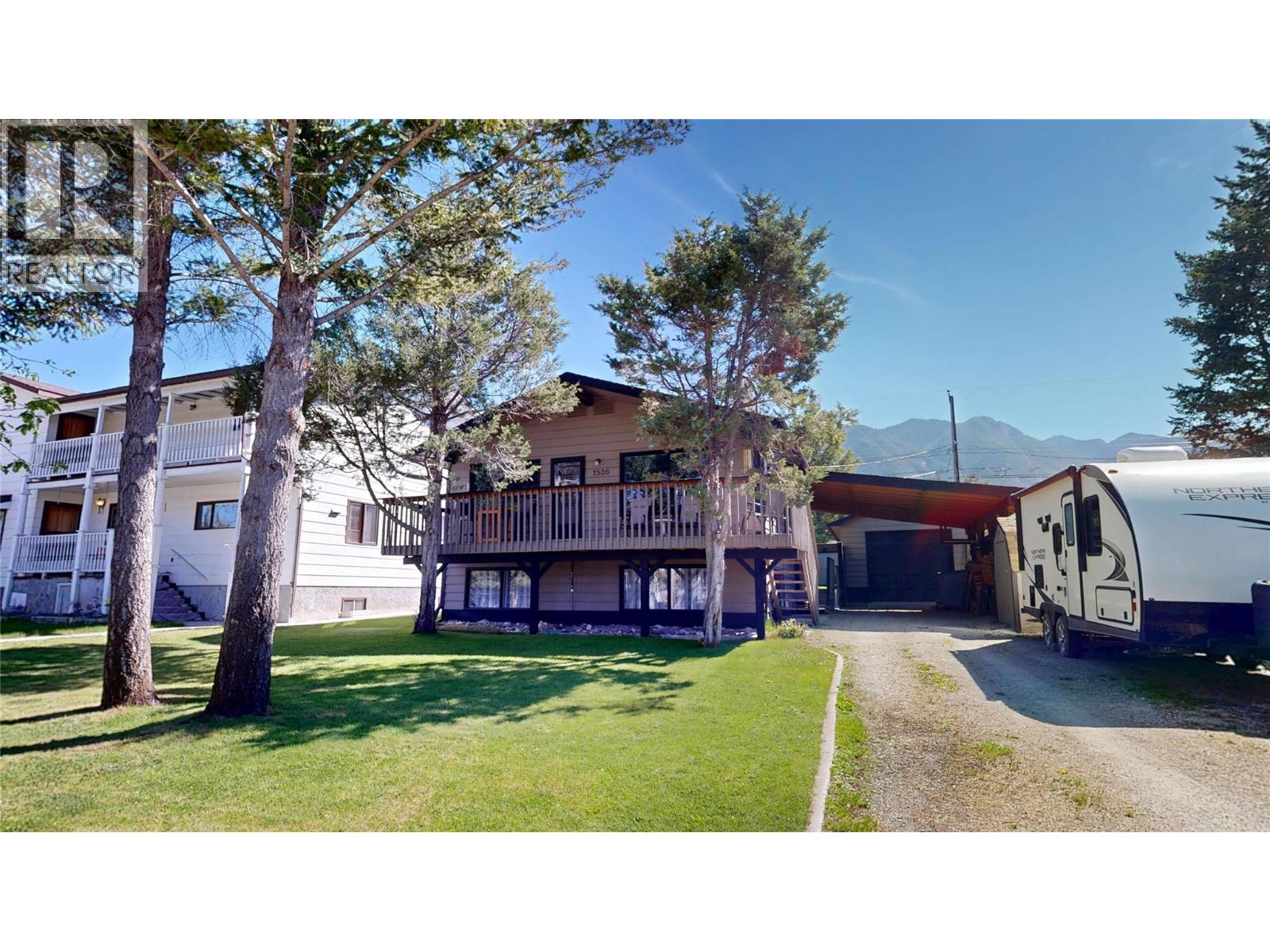 7536 Jackson Avenue, Radium Hot Springs, British Columbia  V0A 1M0 - Photo 33 - 10387336