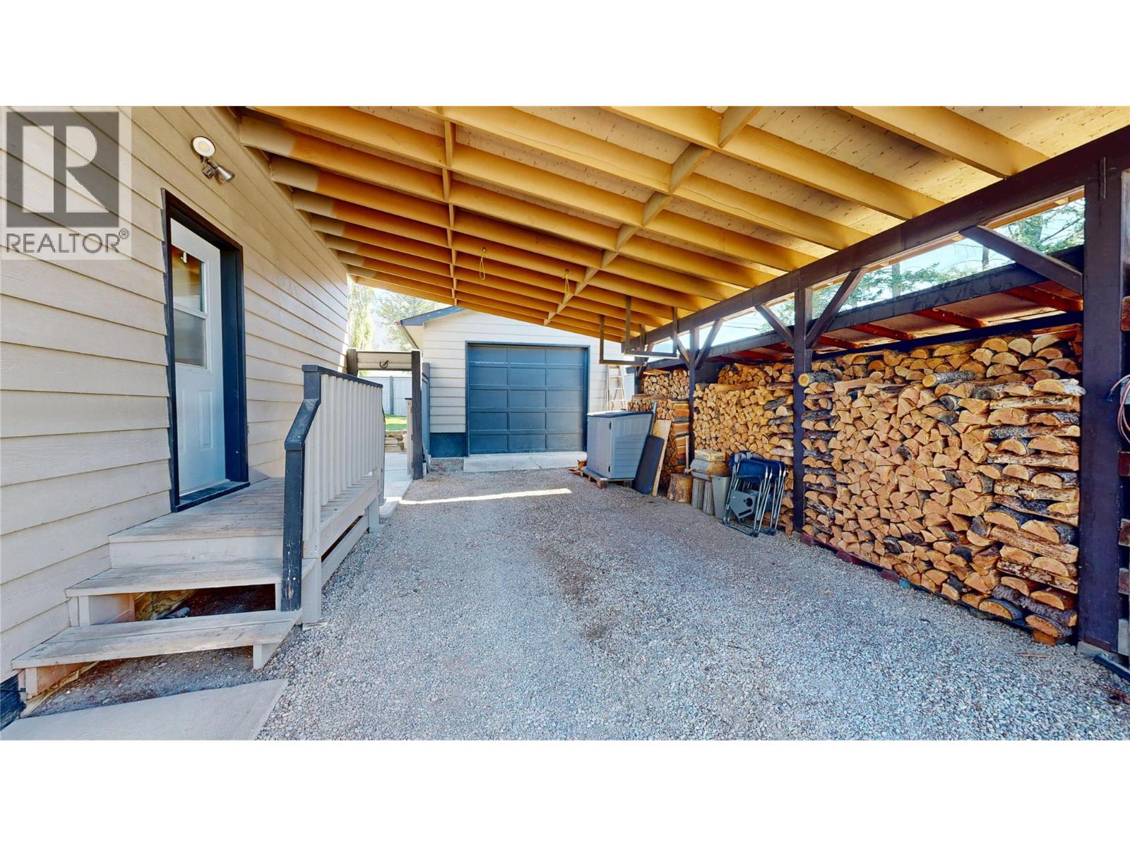 7536 Jackson Avenue, Radium Hot Springs, British Columbia  V0A 1M0 - Photo 35 - 10387336