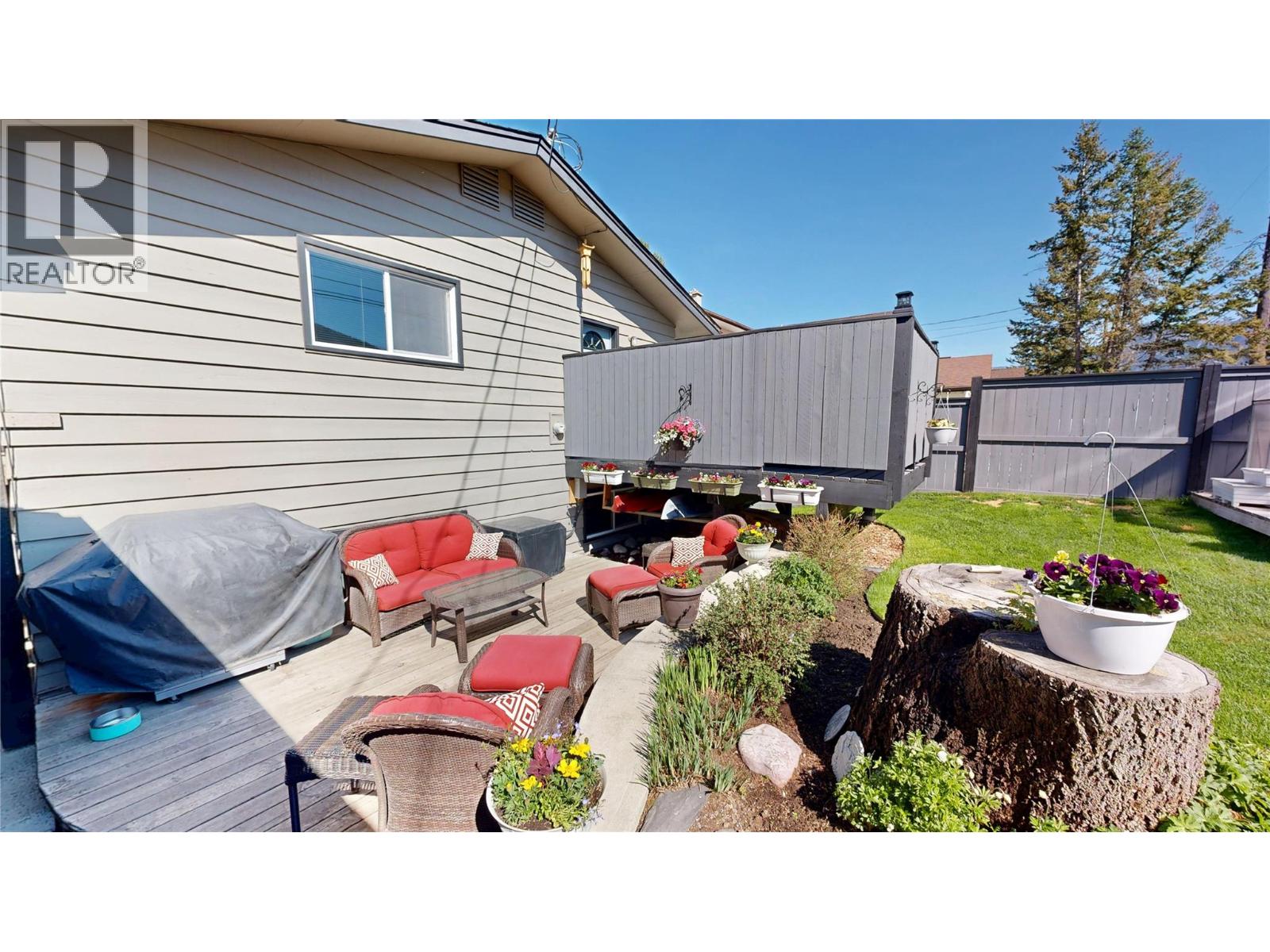 7536 Jackson Avenue, Radium Hot Springs, British Columbia  V0A 1M0 - Photo 39 - 10387336