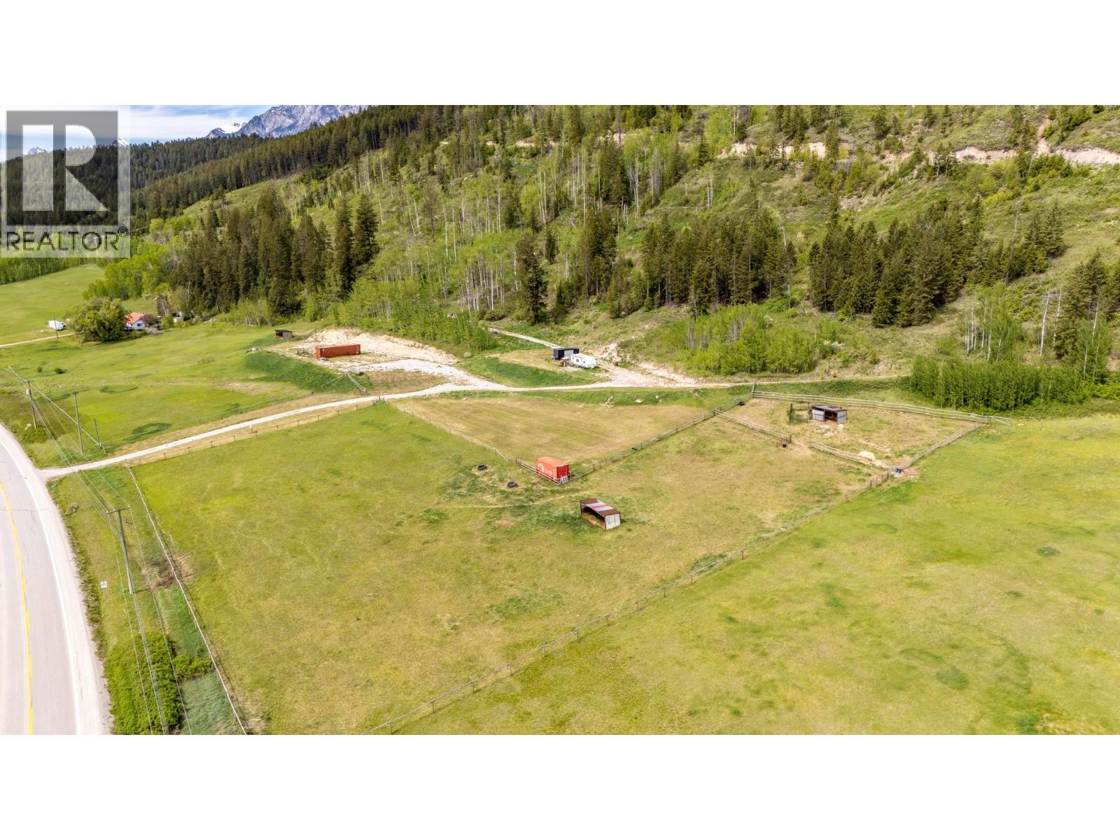 3657 95 Highway, Parson, British Columbia  V0A 1H4 - Photo 16 - 10387446