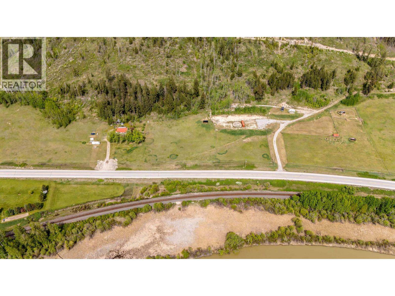 3657 95 Highway, Parson, British Columbia  V0A 1H4 - Photo 33 - 10387446