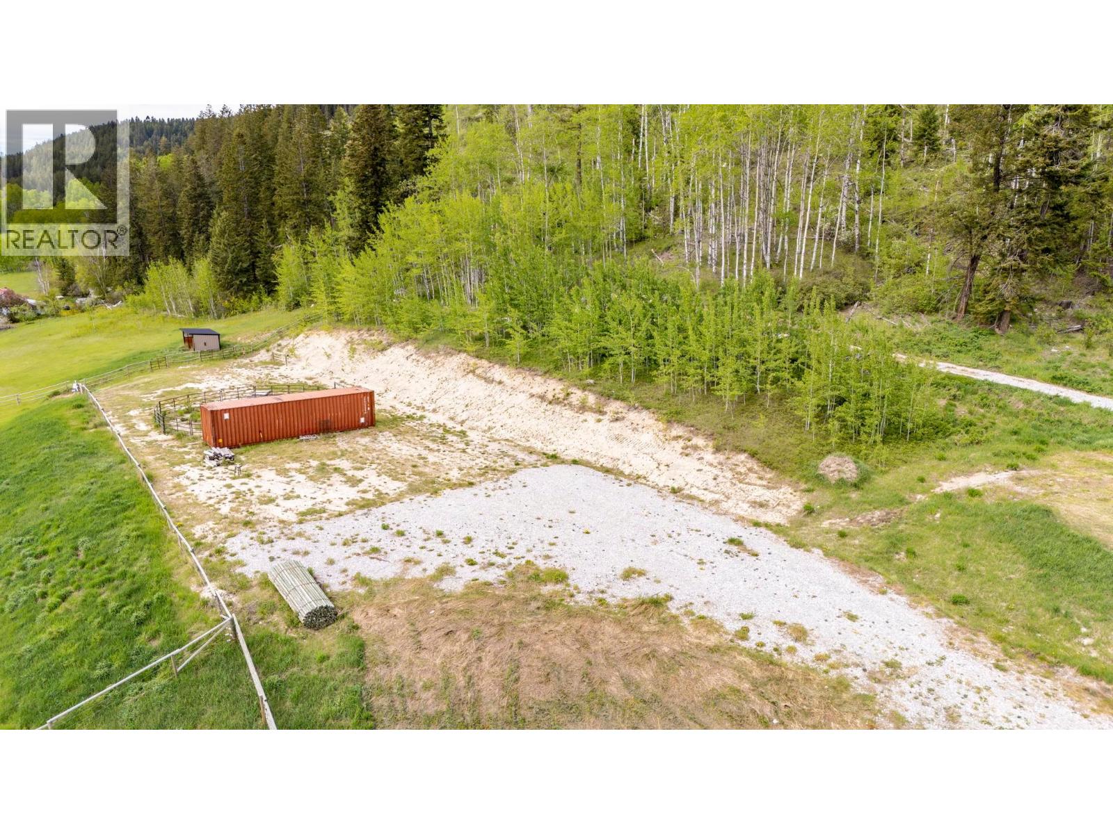 3657 95 Highway, Parson, British Columbia  V0A 1H4 - Photo 36 - 10387446