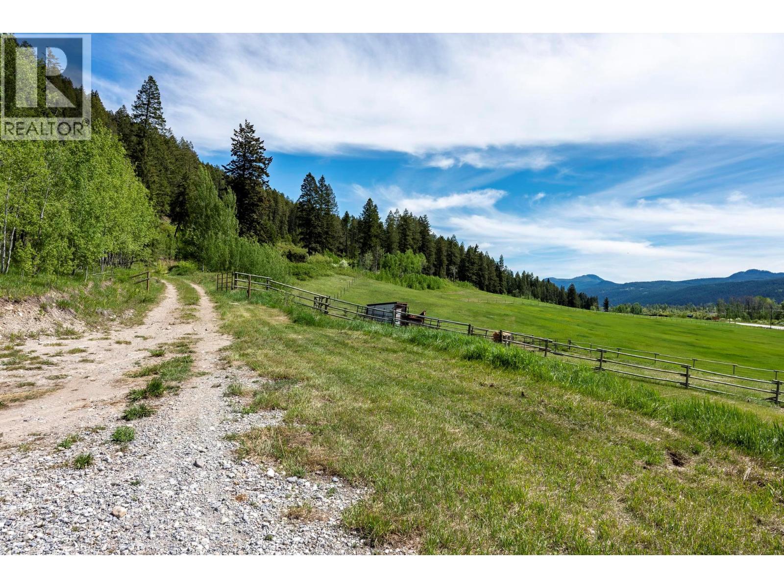 3657 95 Highway, Parson, British Columbia  V0A 1H4 - Photo 47 - 10387446