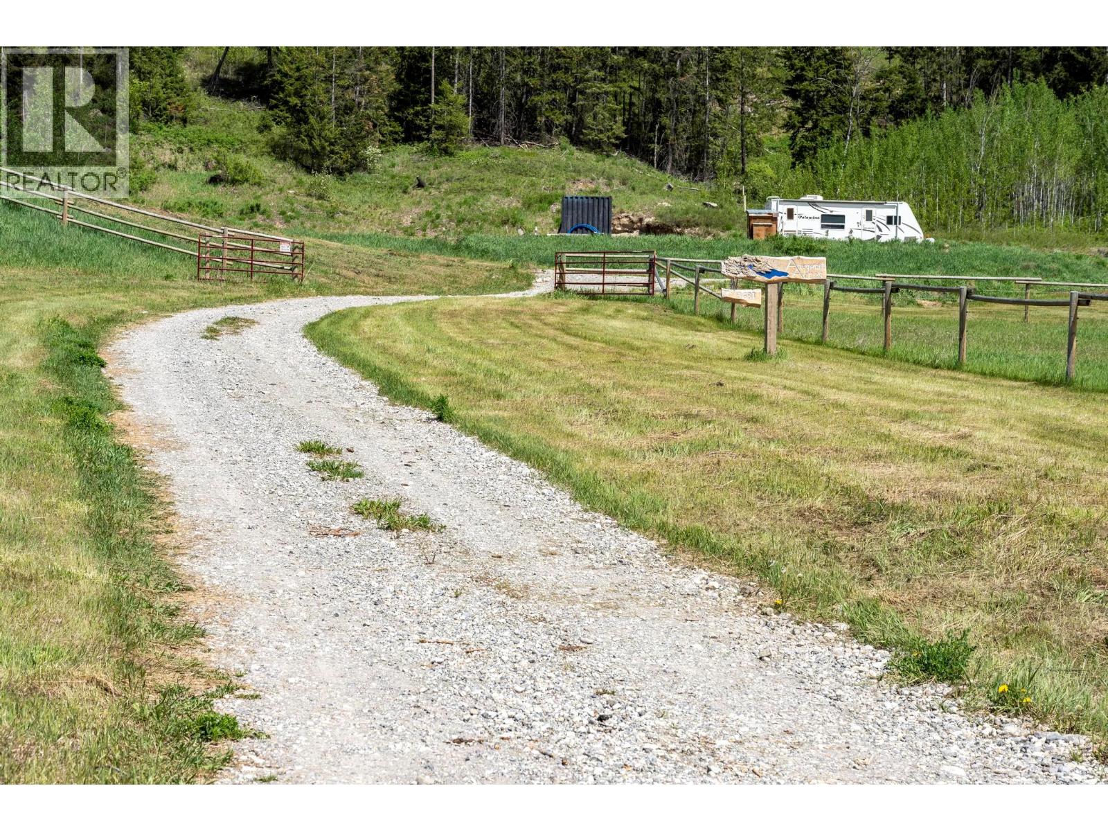 3657 95 Highway, Parson, British Columbia  V0A 1H4 - Photo 58 - 10387446