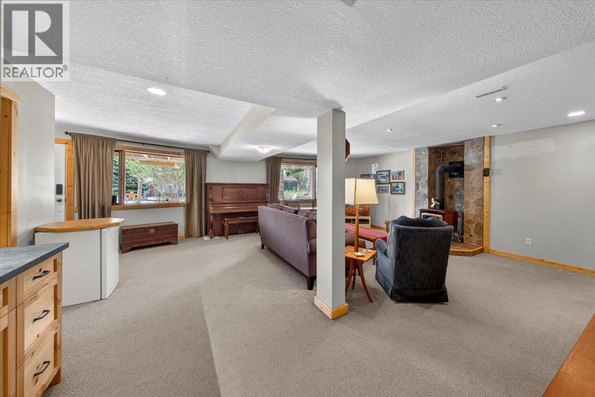 7330 Glacier Drive, Radium Hot Springs, British Columbia  V0A 1M0 - Photo 36 - 10387265