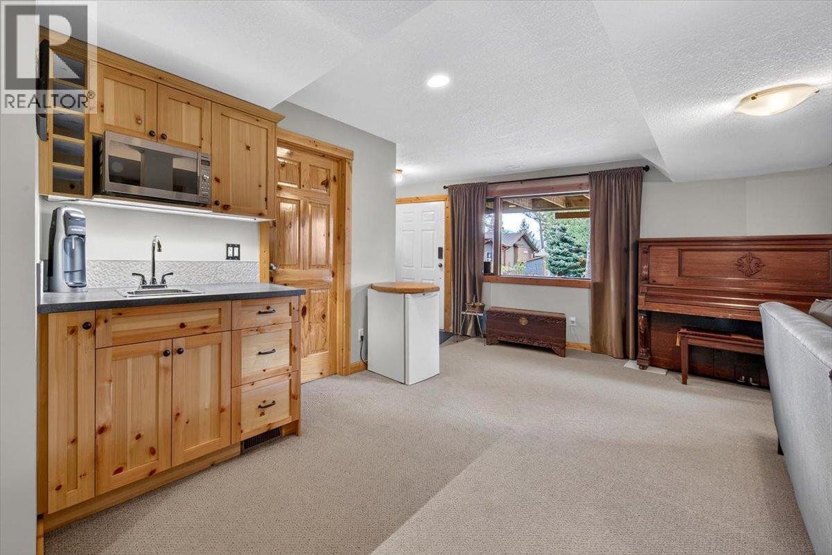 7330 Glacier Drive, Radium Hot Springs, British Columbia  V0A 1M0 - Photo 37 - 10387265
