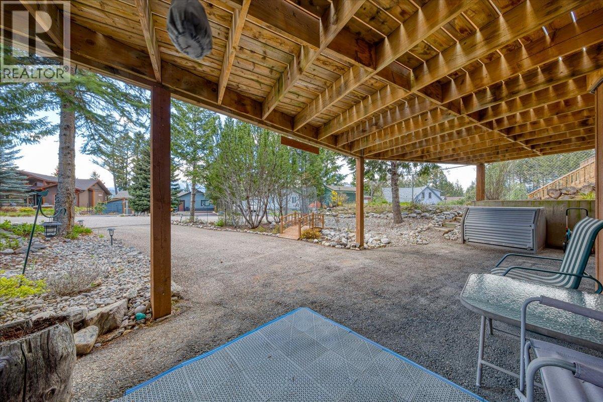7330 Glacier Drive, Radium Hot Springs, British Columbia  V0A 1M0 - Photo 47 - 10387265