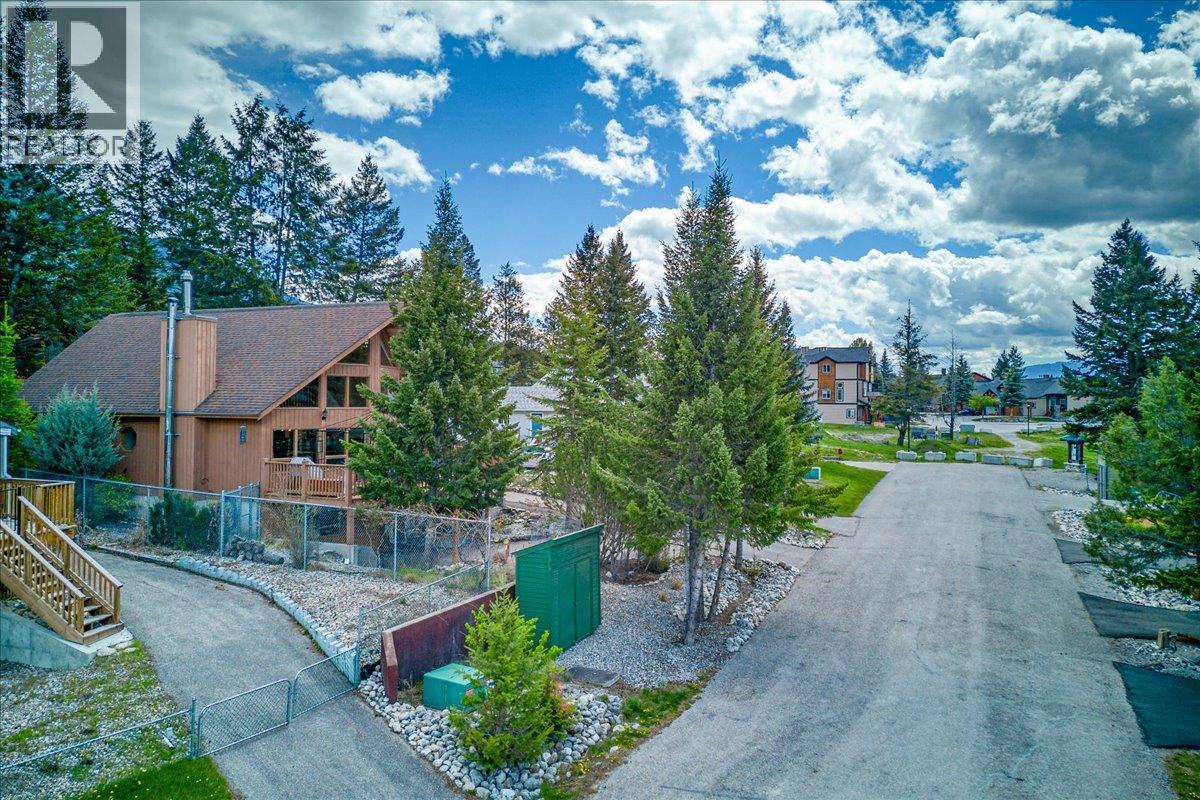 7330 Glacier Drive, Radium Hot Springs, British Columbia  V0A 1M0 - Photo 62 - 10387265