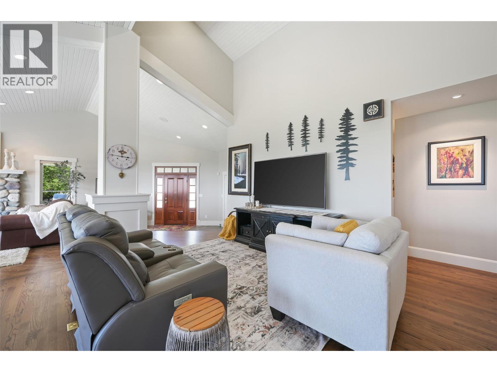 9520 Juniper Heights Road, Invermere, British Columbia  V0A 1K2 - Photo 12 - 10385366