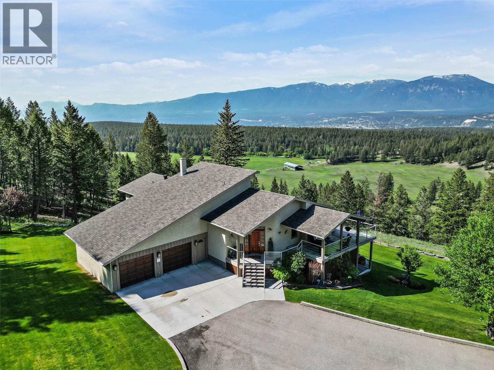 9520 Juniper Heights Road, Invermere, British Columbia  V0A 1K2 - Photo 2 - 10385366