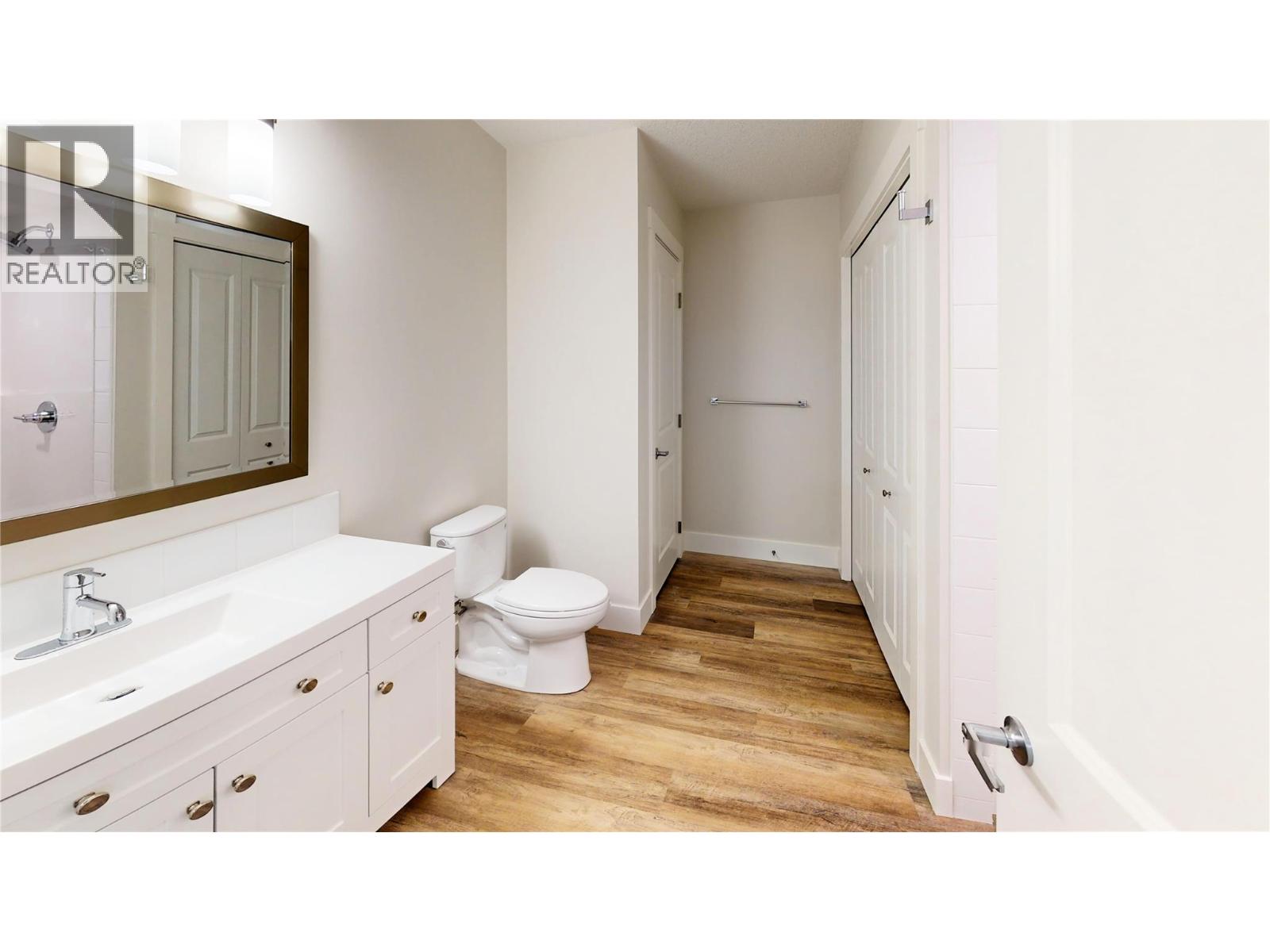 4868 Riverview Drive Unit# 118, Edgewater, British Columbia  V0A 1E0 - Photo 45 - 10387570