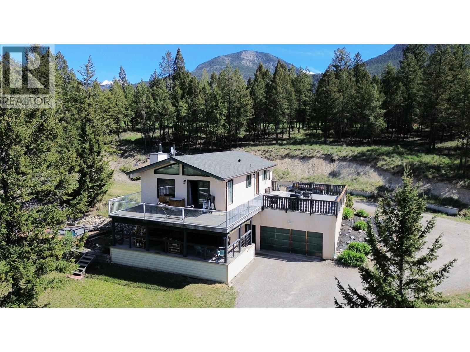 810 Swansea Road, Windermere, British Columbia  V0A 1K3 - Photo 37 - 10387178