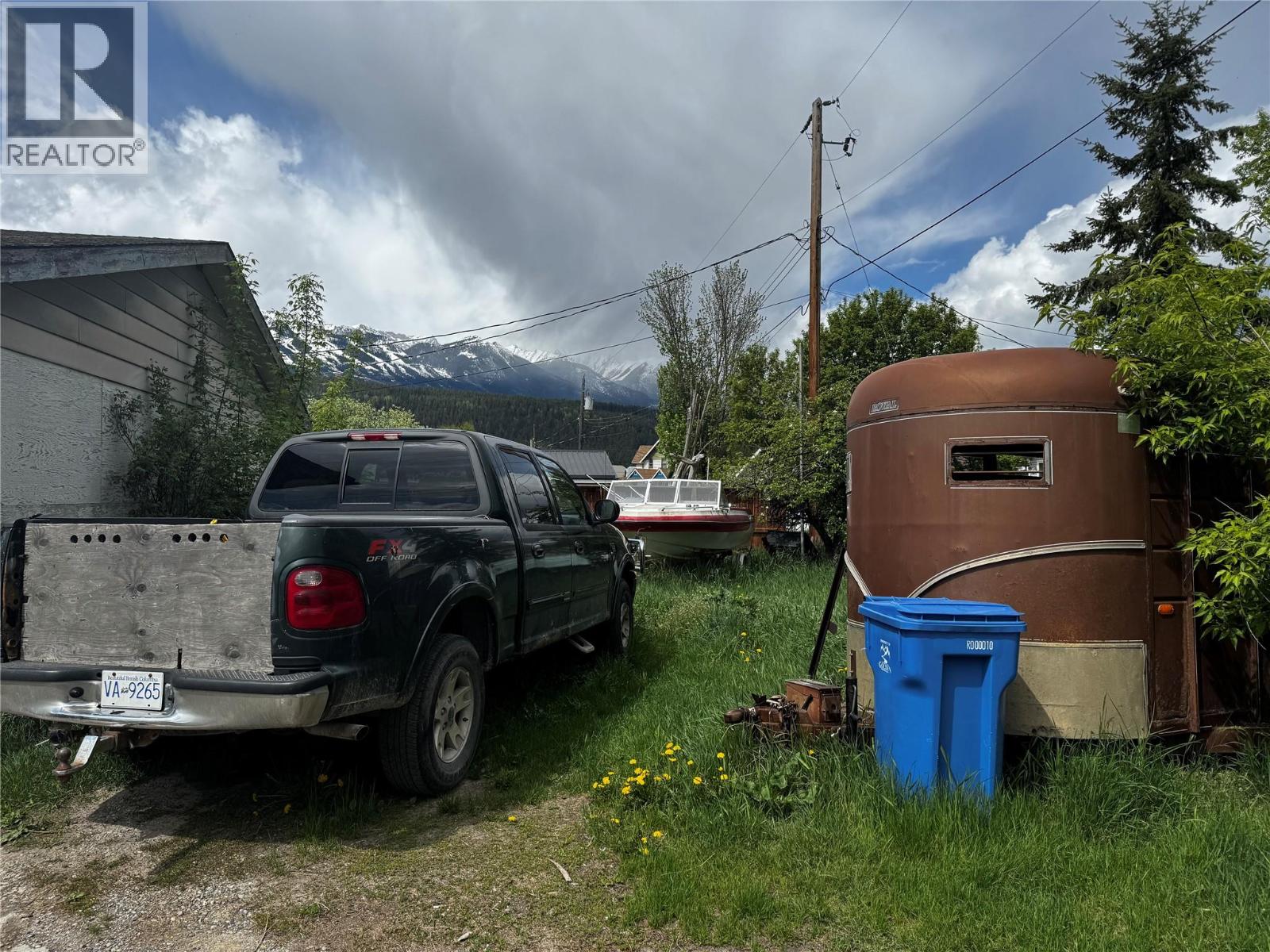 917 12th Street S, Golden, British Columbia  V0A 1H0 - Photo 21 - 10387259
