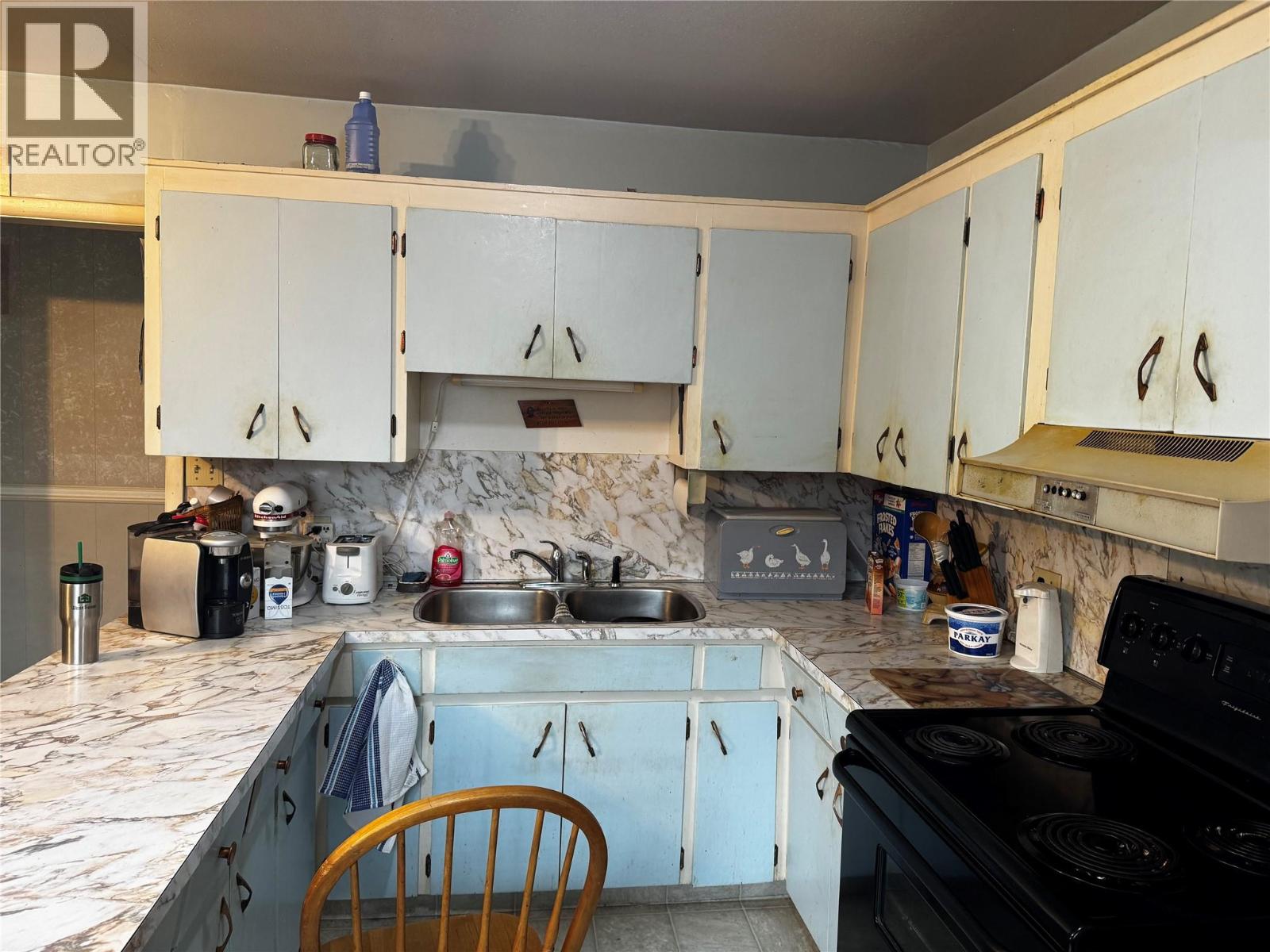 917 12th Street S, Golden, British Columbia  V0A 1H0 - Photo 4 - 10387259