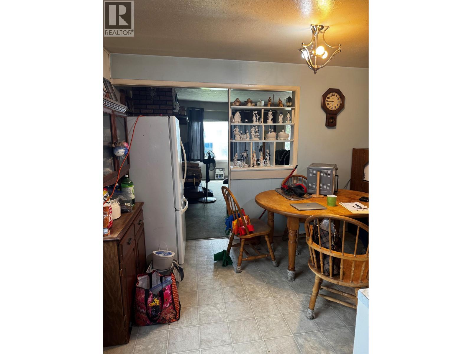 917 12th Street S, Golden, British Columbia  V0A 1H0 - Photo 5 - 10387259