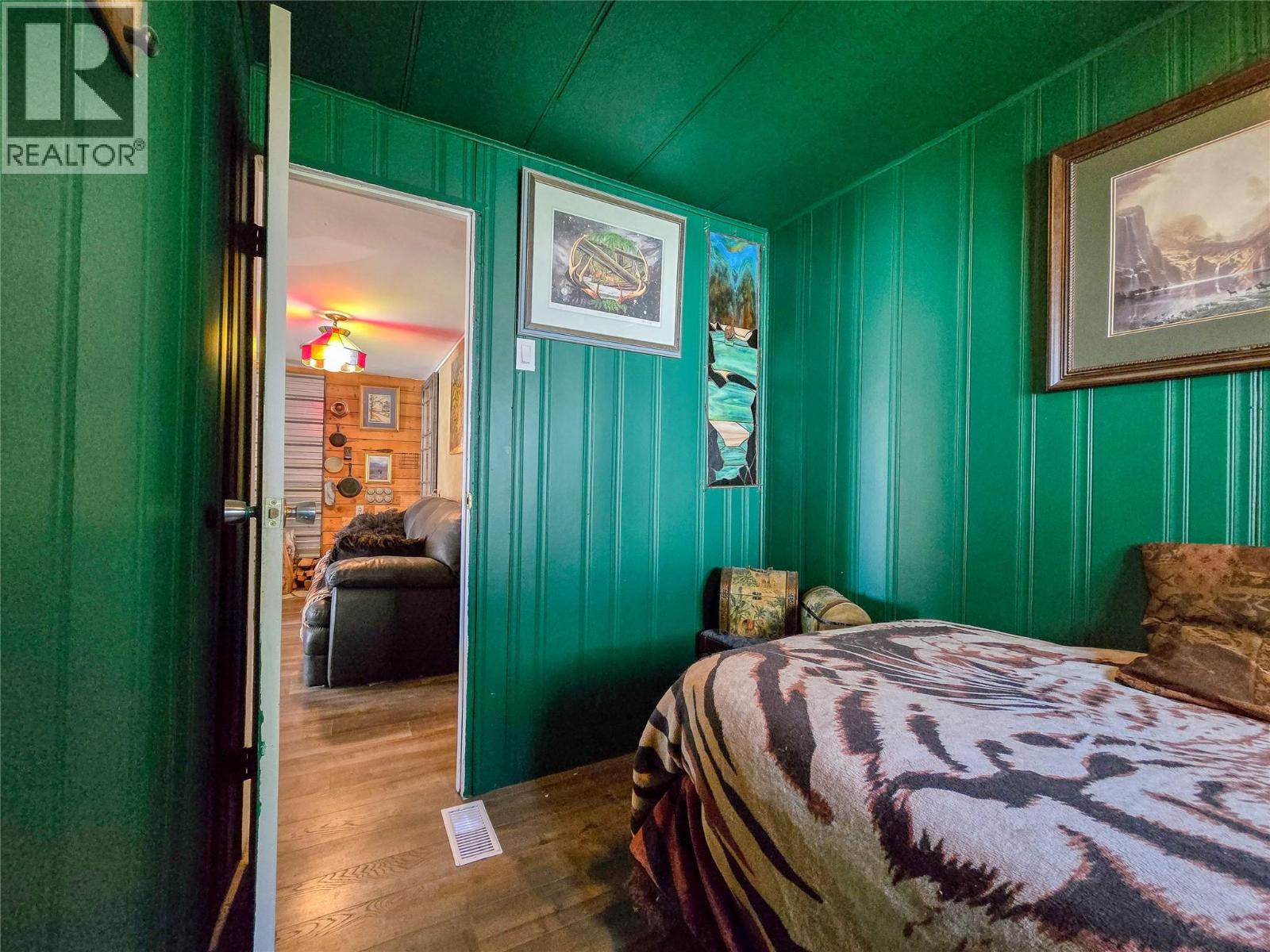 8634 93/95 Highway Unit# 28, Radium Hot Springs, British Columbia  V0A 1M0 - Photo 24 - 10387610