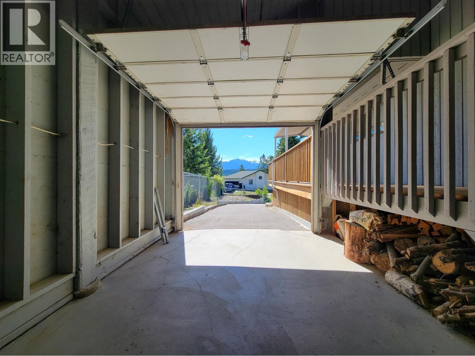 7326 Glacier Drive, Radium Hot Springs, British Columbia  V0A 1M0 - Photo 17 - 10385761