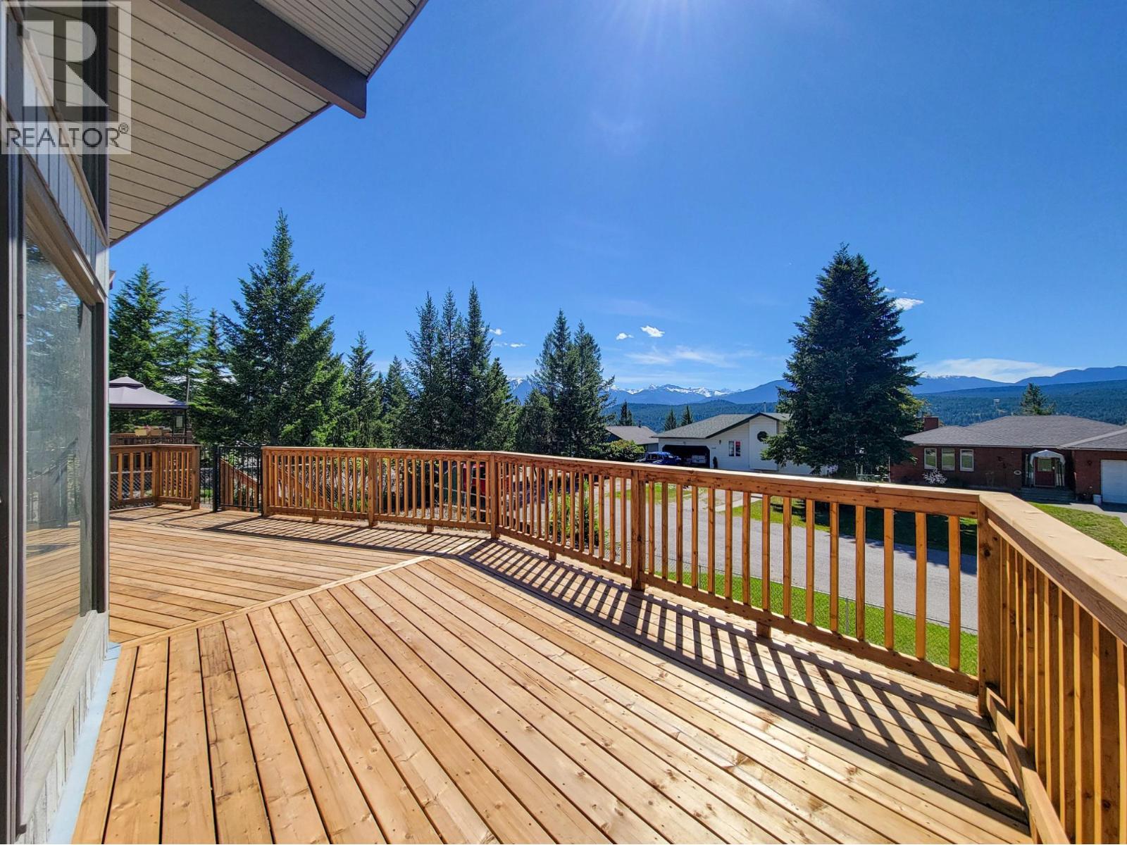 7326 Glacier Drive, Radium Hot Springs, British Columbia  V0A 1M0 - Photo 4 - 10385761