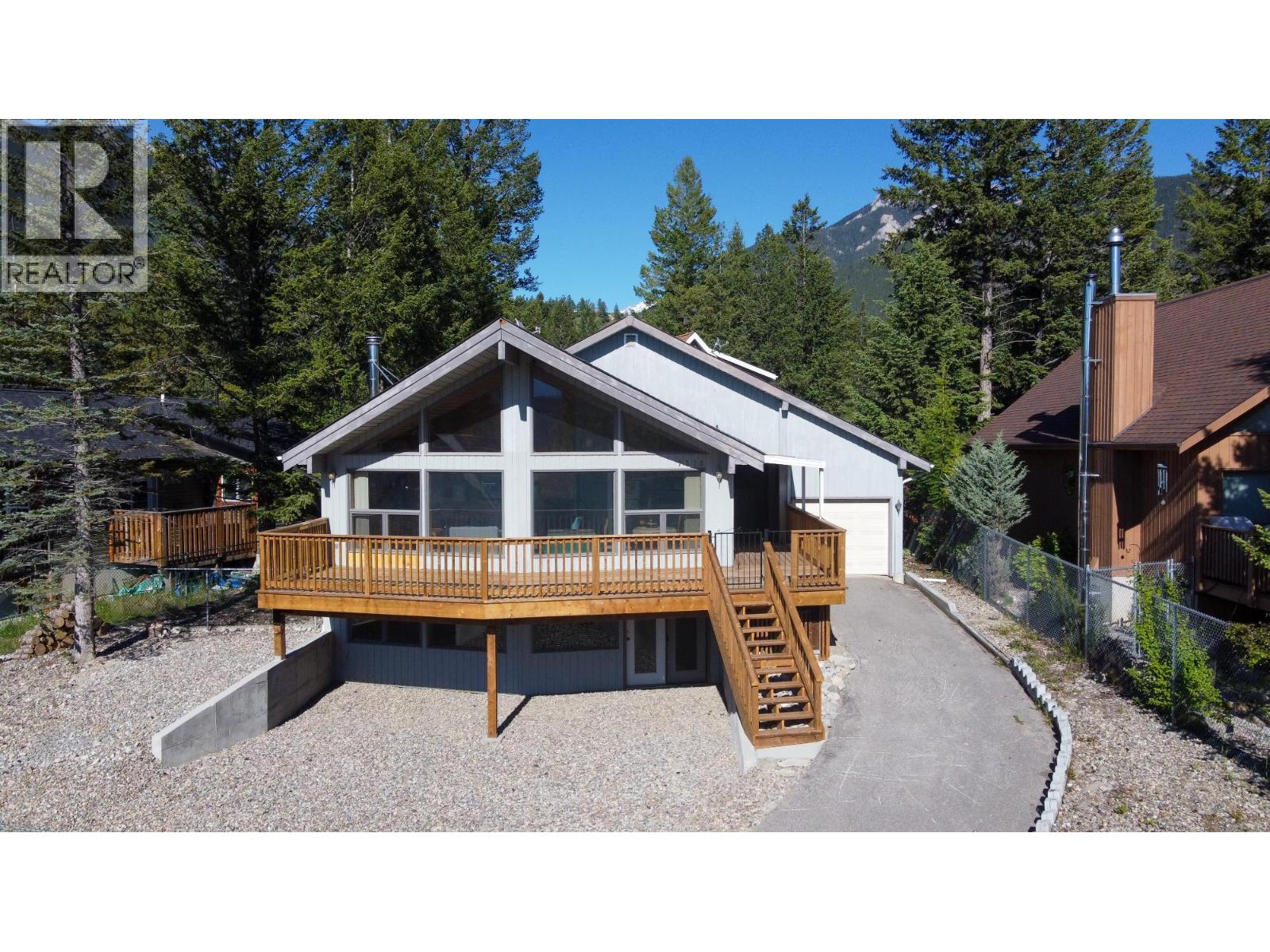 7326 Glacier Drive, Radium Hot Springs, British Columbia  V0A 1M0 - Photo 52 - 10385761