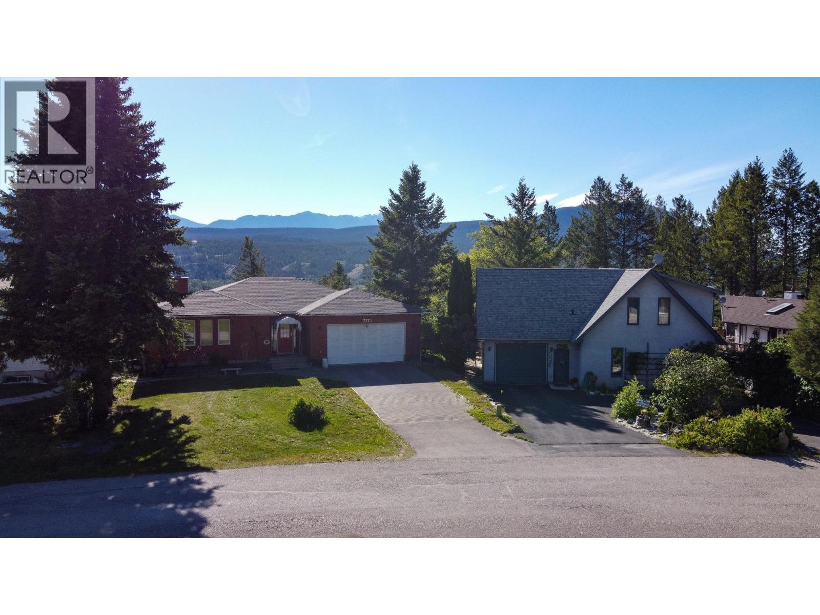 7326 Glacier Drive, Radium Hot Springs, British Columbia  V0A 1M0 - Photo 54 - 10385761