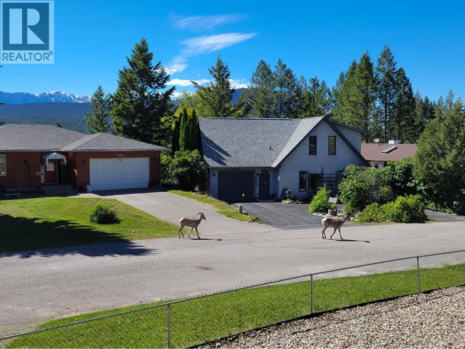 7326 Glacier Drive, Radium Hot Springs, British Columbia  V0A 1M0 - Photo 7 - 10385761