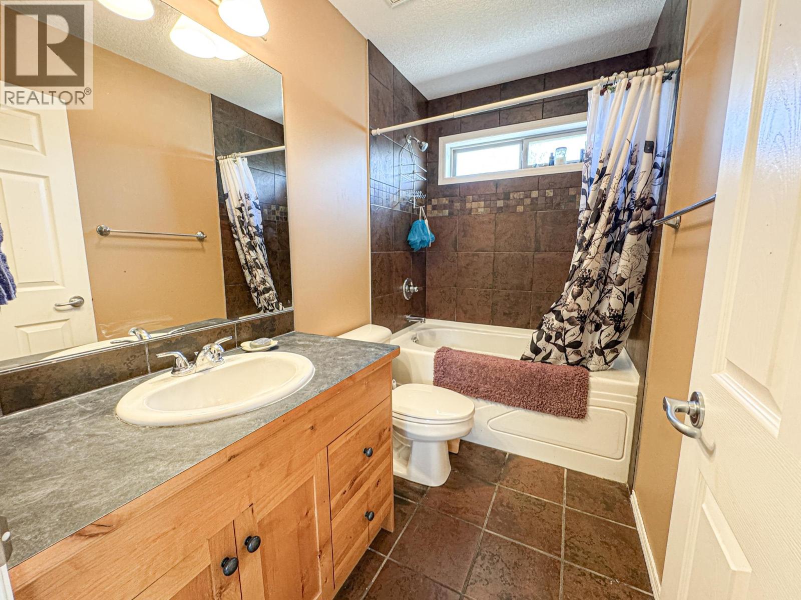 147 11 Avenue Unit# 1, Invermere, British Columbia  V0A 1K0 - Photo 24 - 10388070