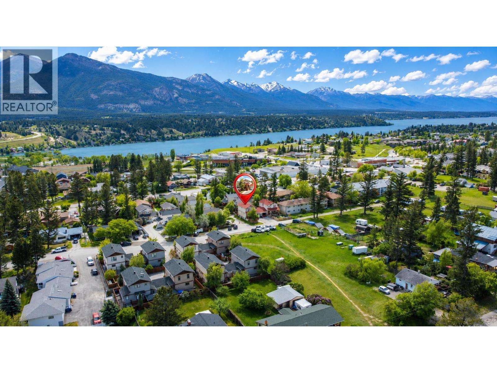 147 11 Avenue Unit# 1, Invermere, British Columbia  V0A 1K0 - Photo 3 - 10388070