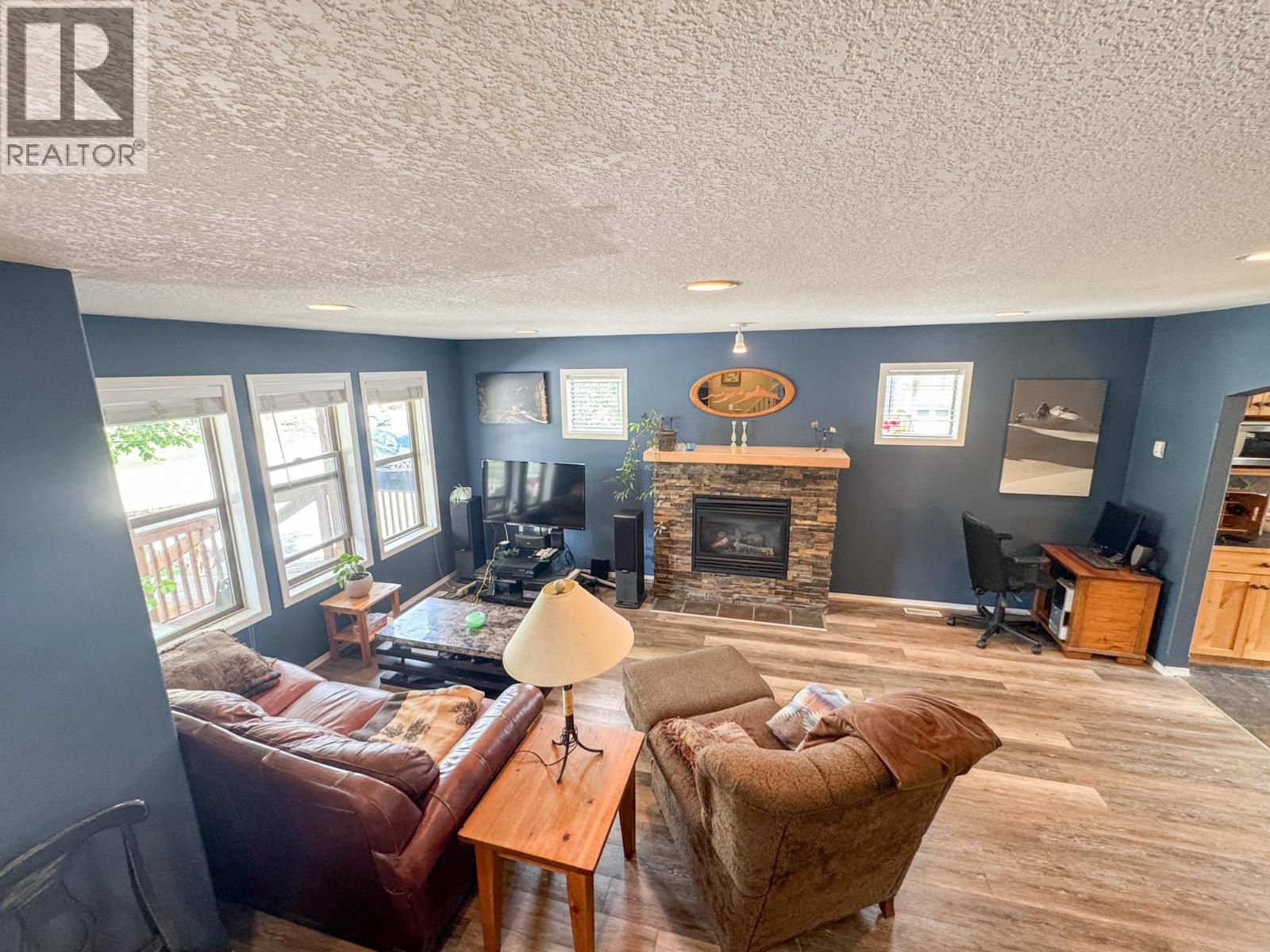 147 11 Avenue Unit# 1, Invermere, British Columbia  V0A 1K0 - Photo 7 - 10388070