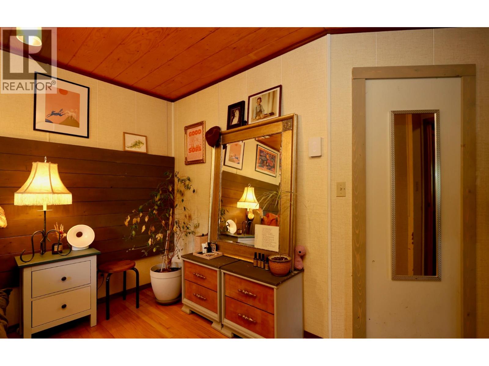 486 Champagne Road Unit# 1, 2, 3,, Golden, British Columbia  V0A 1H2 - Photo 8 - 10388082