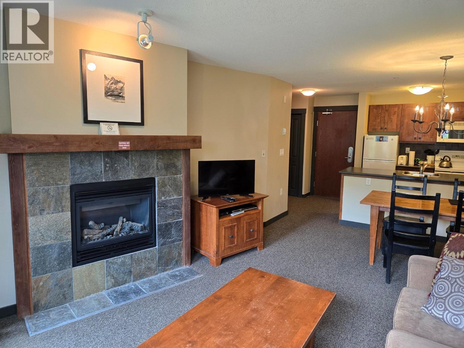 2070 Summit Drive Unit# 305, Panorama, British Columbia  V0A 1T0 - Photo 14 - 10388319