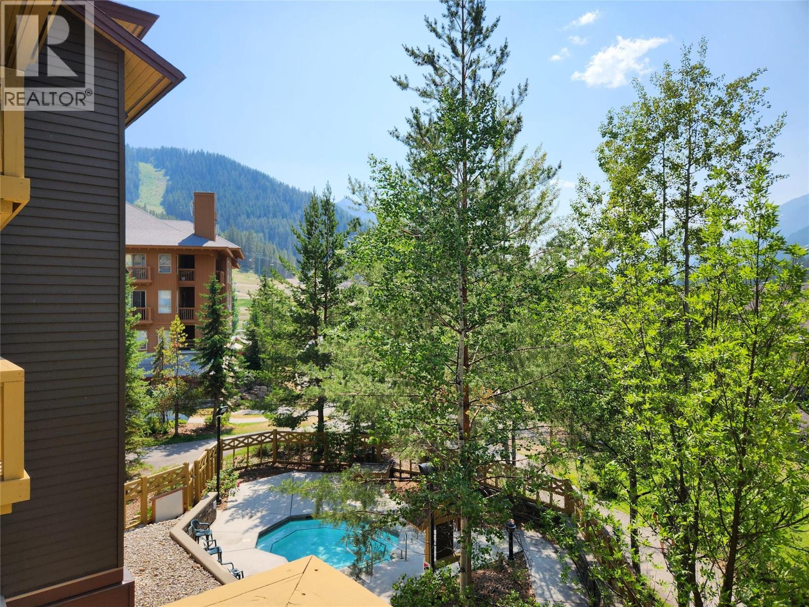 2070 Summit Drive Unit# 305, Panorama, British Columbia  V0A 1T0 - Photo 19 - 10388319