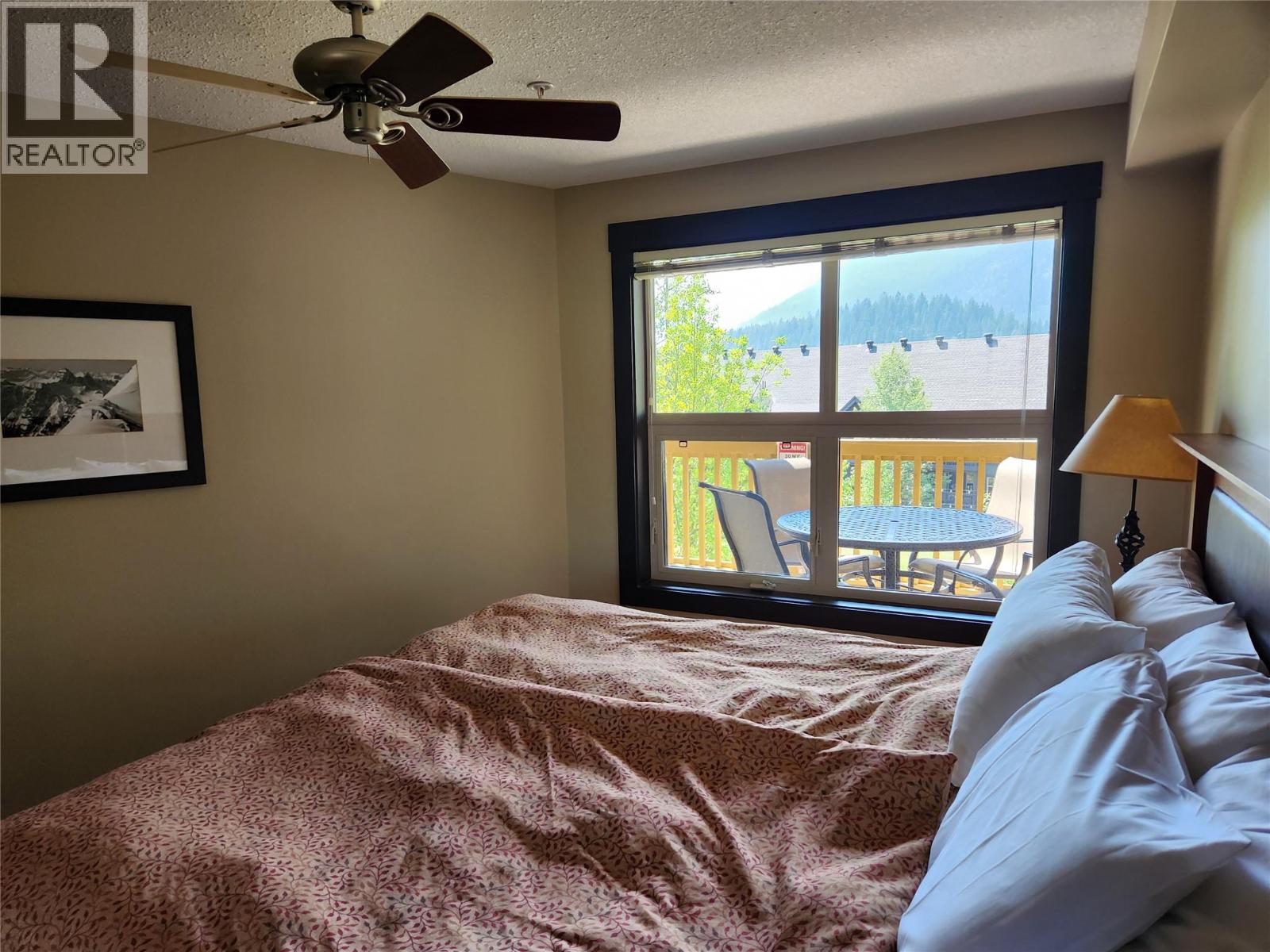 2070 Summit Drive Unit# 305, Panorama, British Columbia  V0A 1T0 - Photo 8 - 10388319