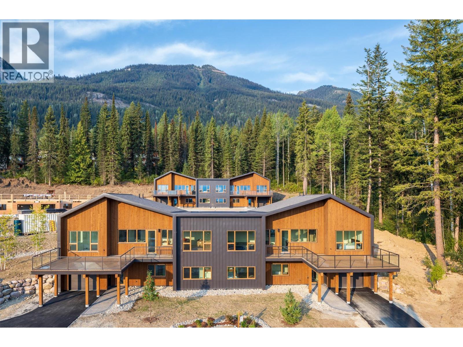 1654 Howse Pass, Golden, British Columbia  V0A 1H0 - Photo 10 - 10387670