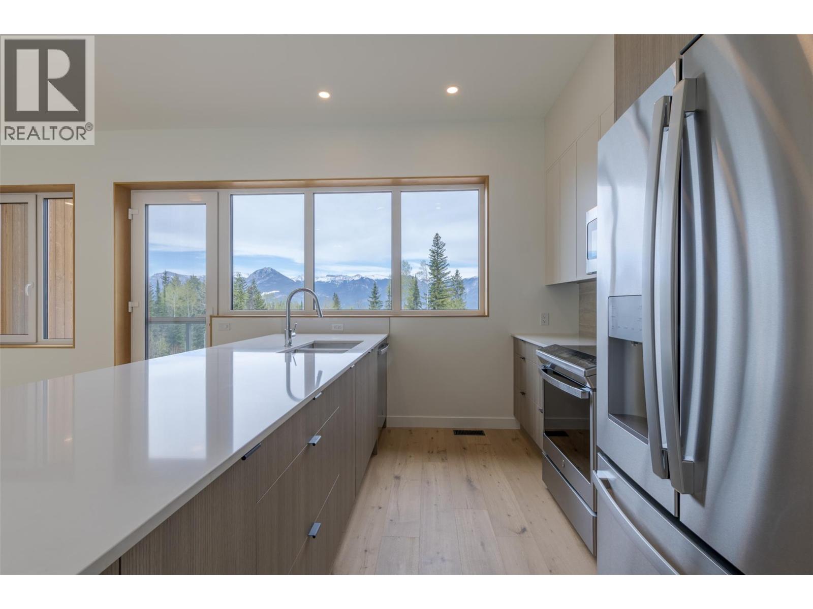 1654 Howse Pass, Golden, British Columbia  V0A 1H0 - Photo 22 - 10387670