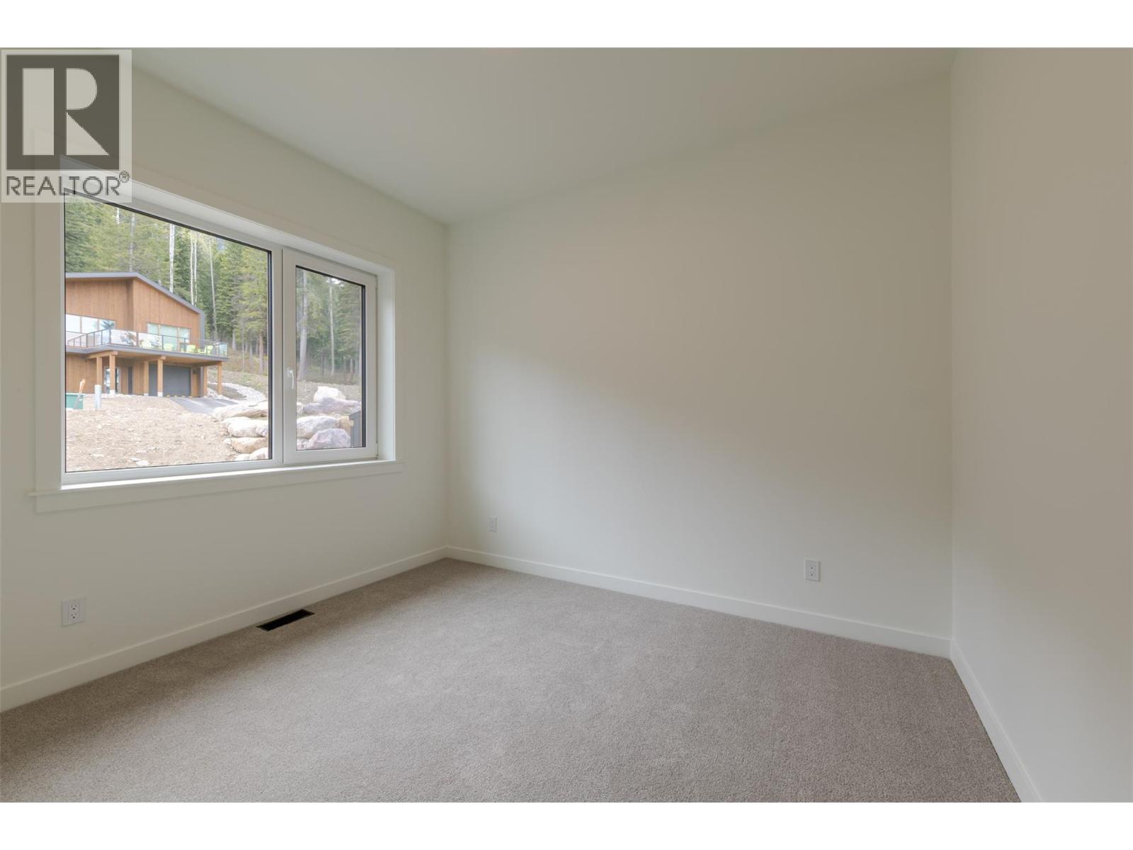 1654 Howse Pass, Golden, British Columbia  V0A 1H0 - Photo 29 - 10387670