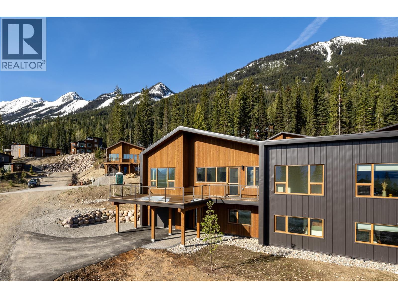 1654 Howse Pass, Golden, British Columbia  V0A 1H0 - Photo 51 - 10387670