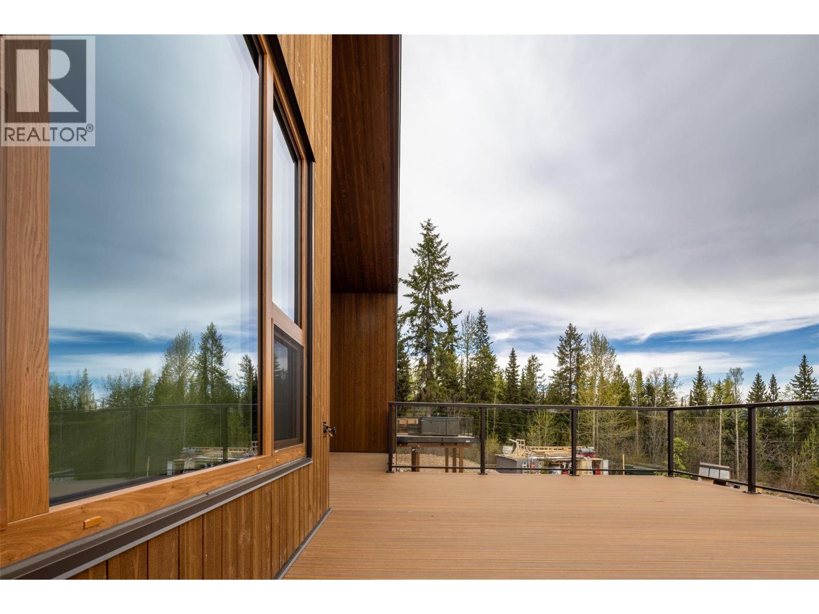 1654 Howse Pass, Golden, British Columbia  V0A 1H0 - Photo 6 - 10387670