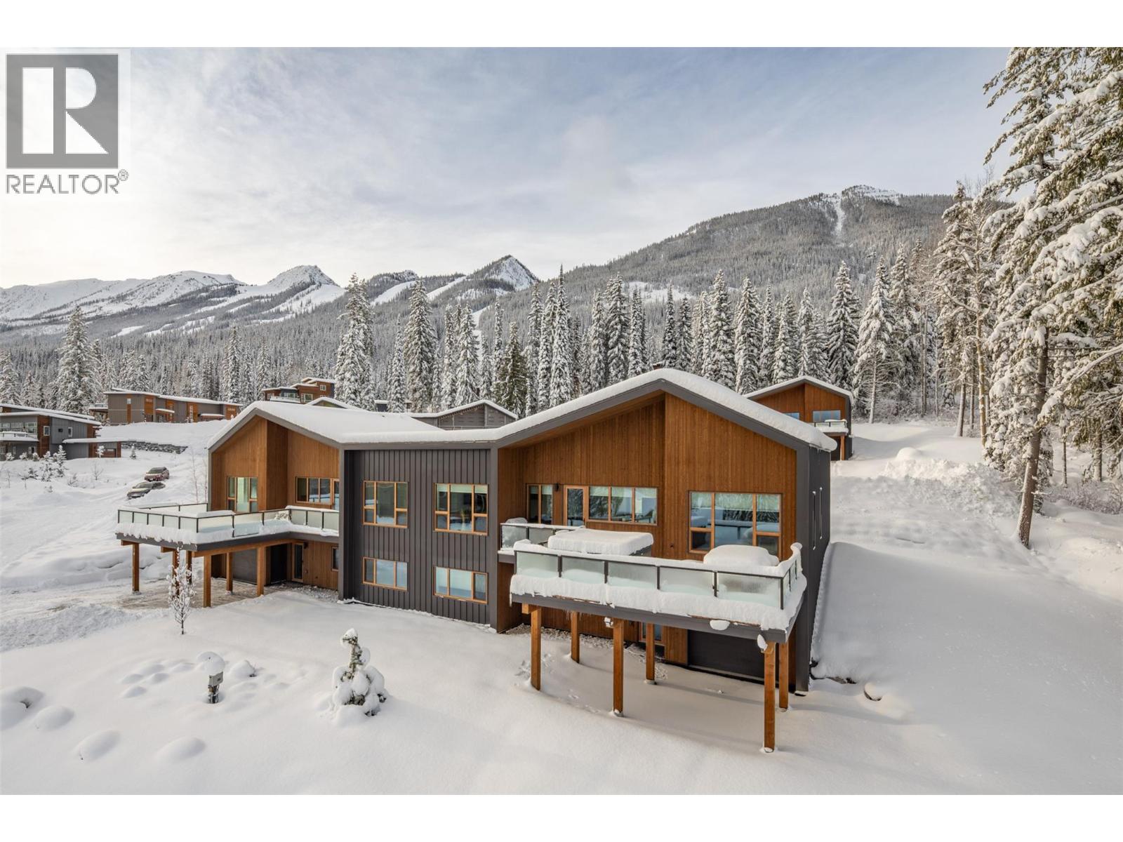1654 Howse Pass, Golden, British Columbia  V0A 1H0 - Photo 68 - 10387670