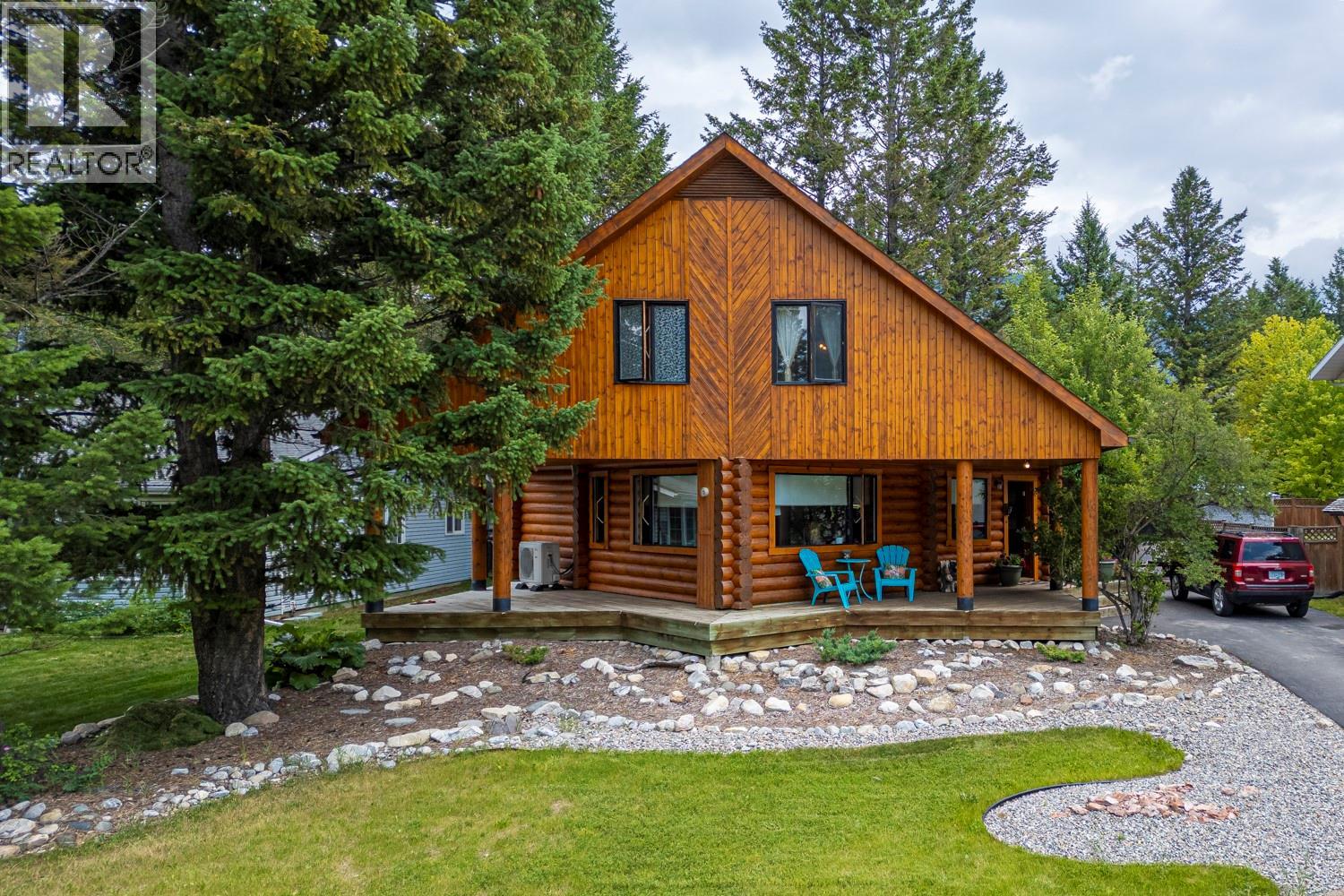 7500 Rivercrest Road, Radium Hot Springs, British Columbia