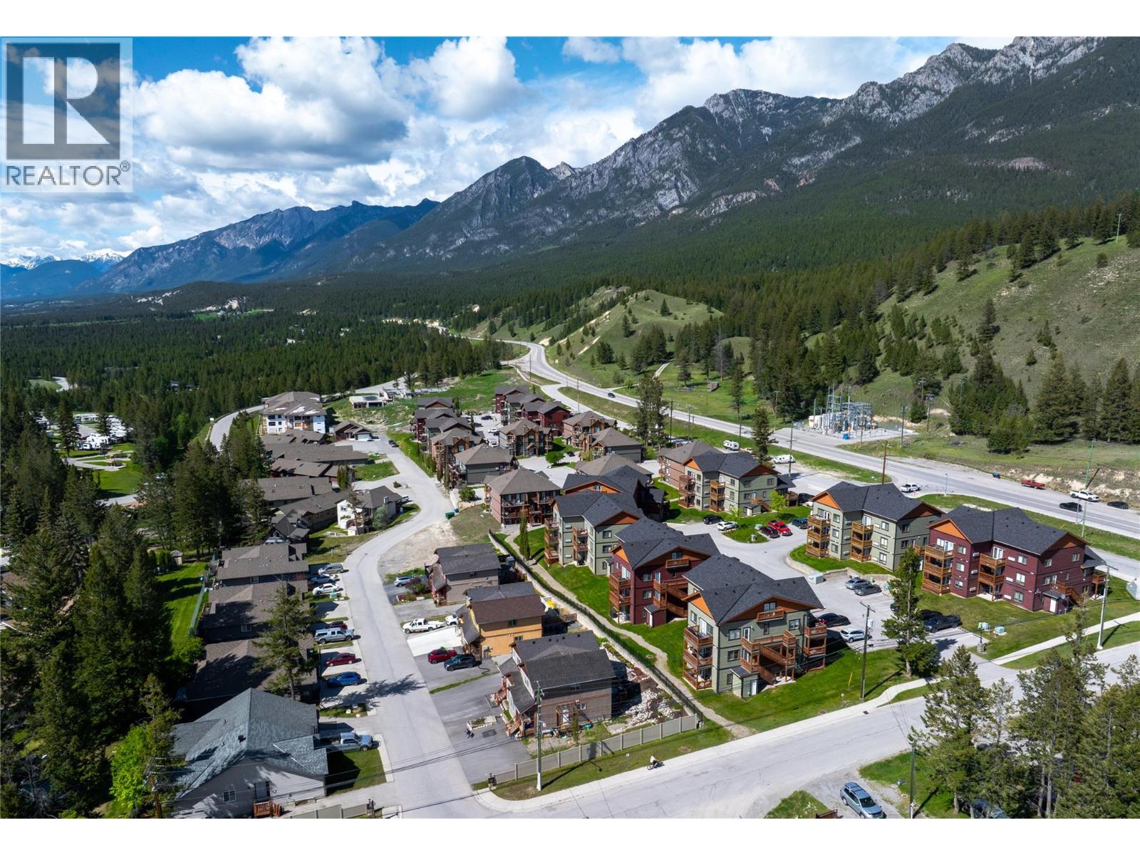 7337 Prospector Avenue Unit# 501, Radium Hot Springs, British Columbia  V0A 1M0 - Photo 2 - 10388529