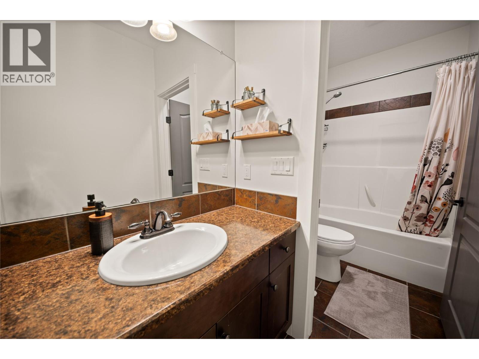 7337 Prospector Avenue Unit# 501, Radium Hot Springs, British Columbia  V0A 1M0 - Photo 21 - 10388529