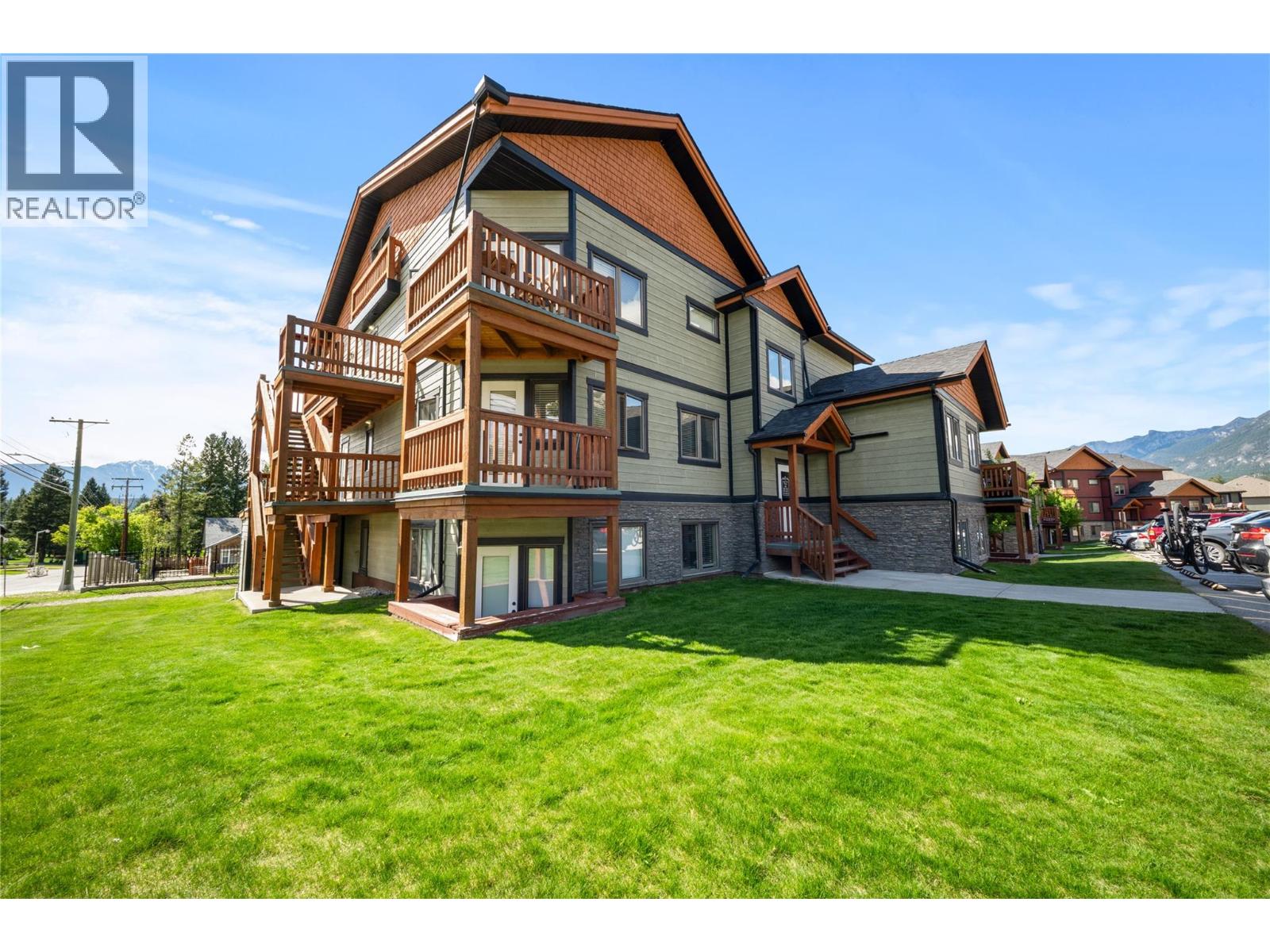 7337 Prospector Avenue Unit# 501, Radium Hot Springs, British Columbia  V0A 1M0 - Photo 3 - 10388529