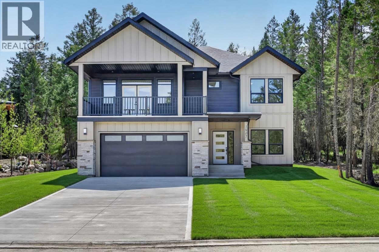 1907 Pine Ridge Mountain Link, Invermere, British Columbia