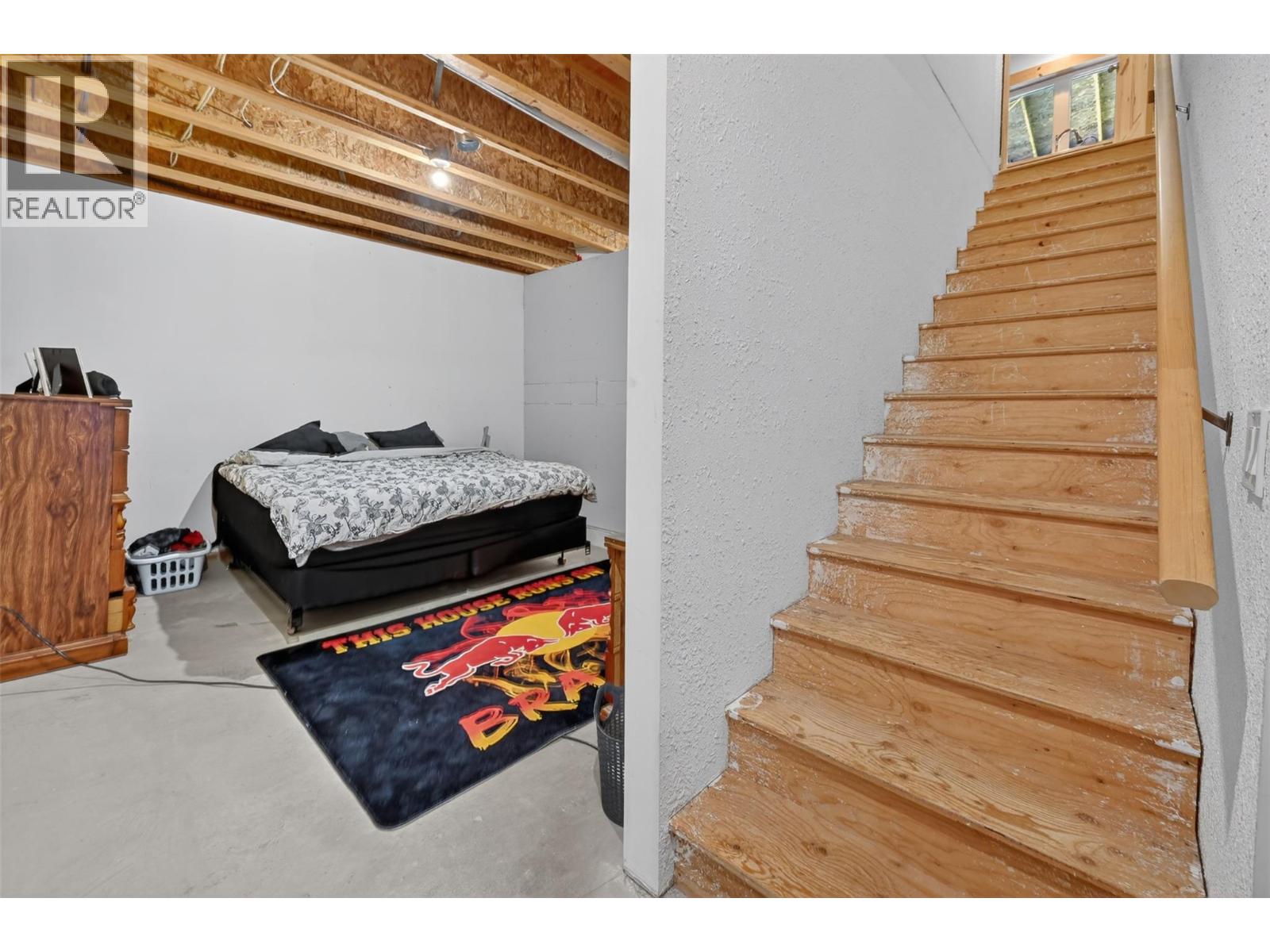 4852 Riverview Drive, Edgewater, British Columbia  V0A 1E0 - Photo 23 - 10388240