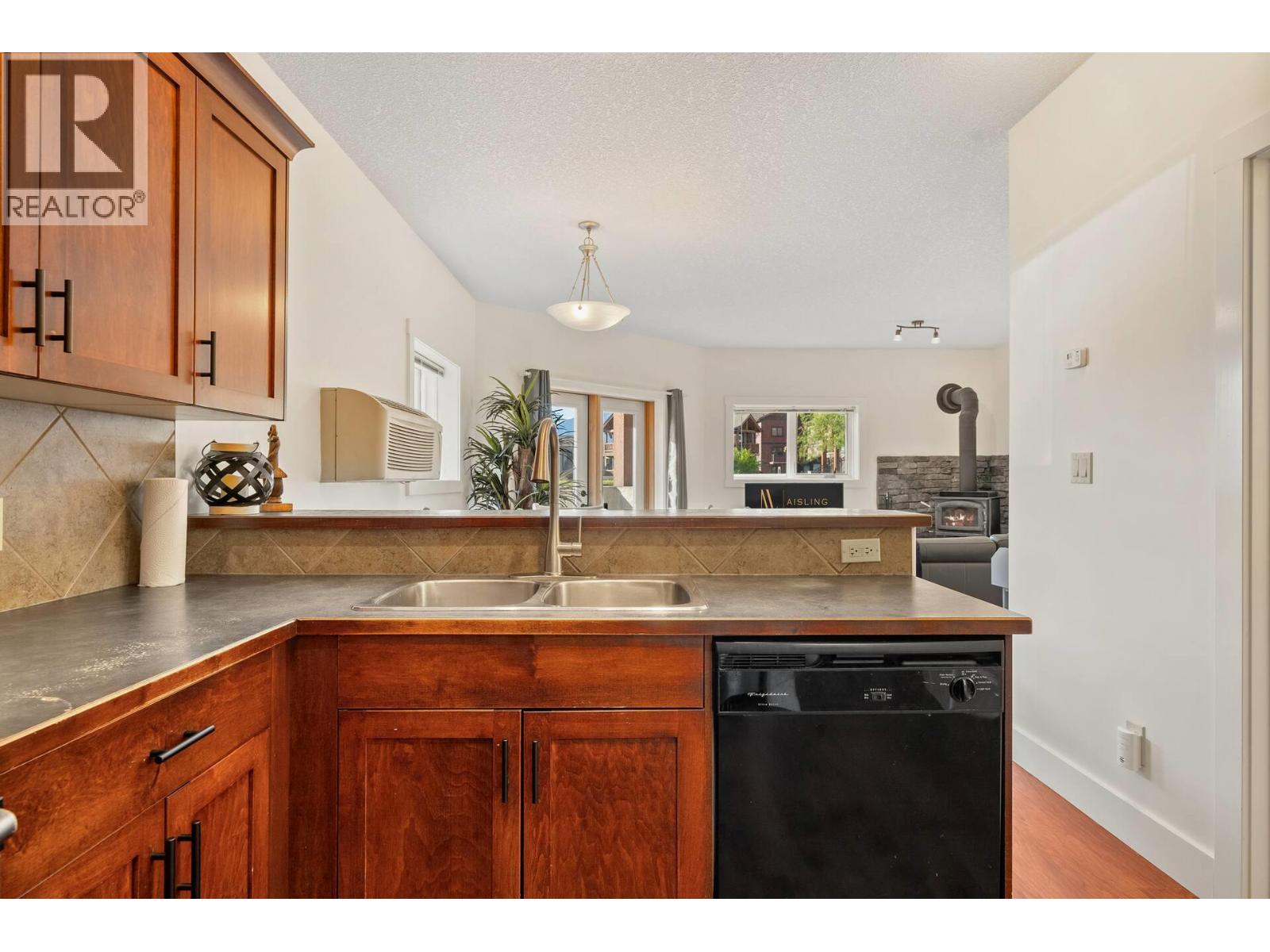7307 Prospector Avenue Unit# 202, Radium Hot Springs, British Columbia  V0A 1M0 - Photo 12 - 10388611