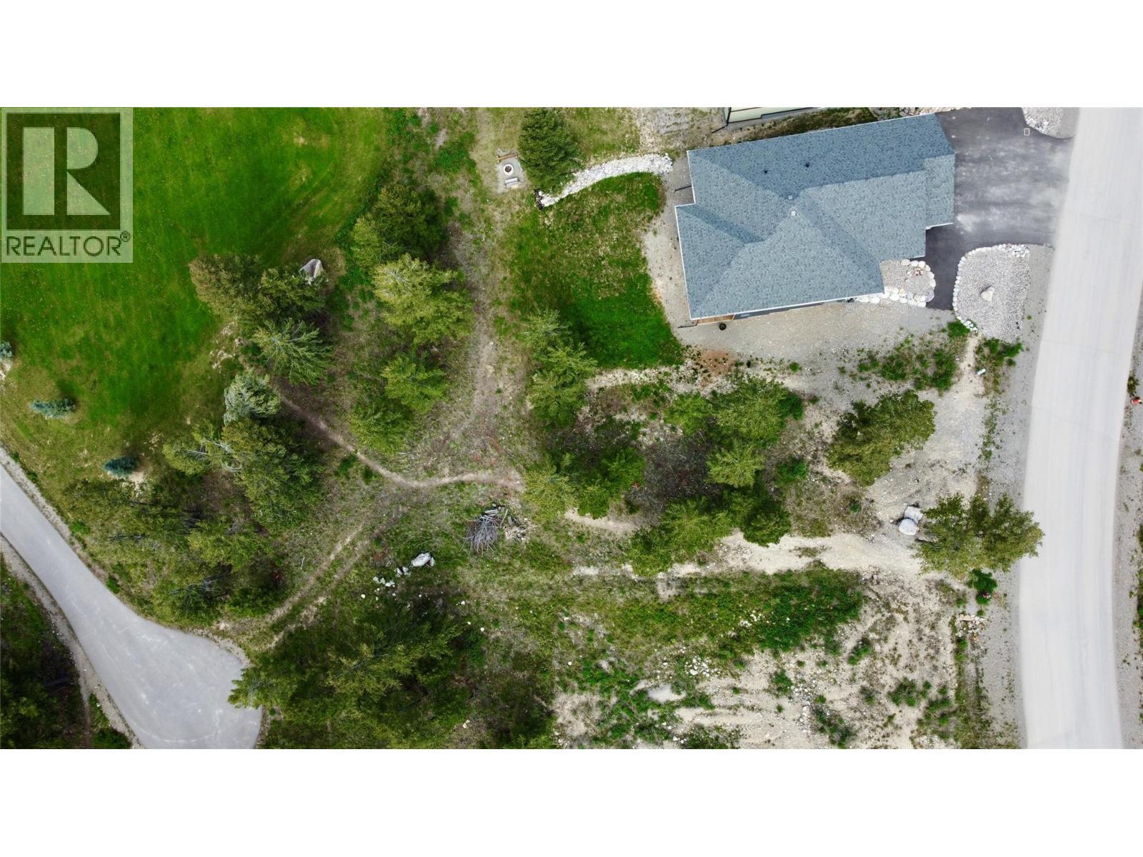2627 Taynton Trail, Invermere, British Columbia  V0A 1K4 - Photo 2 - 10388505