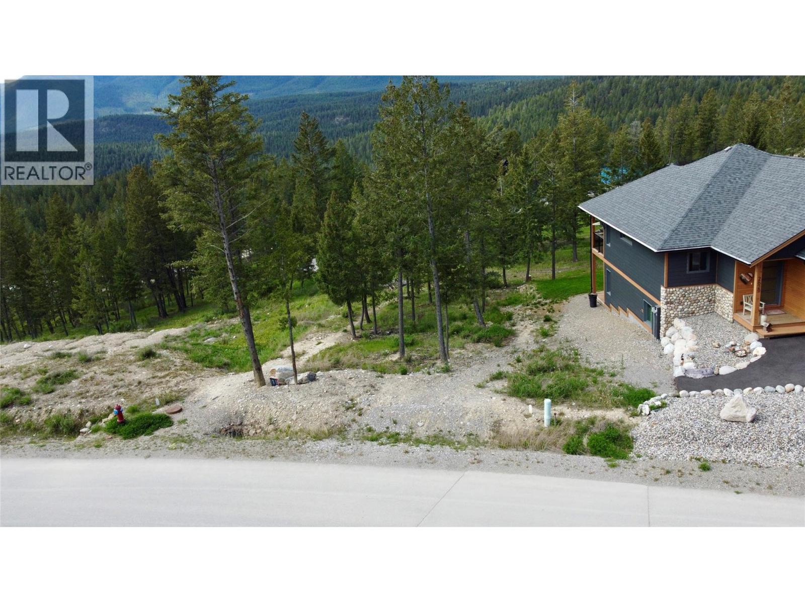 2627 Taynton Trail, Invermere, British Columbia  V0A 1K4 - Photo 5 - 10388505